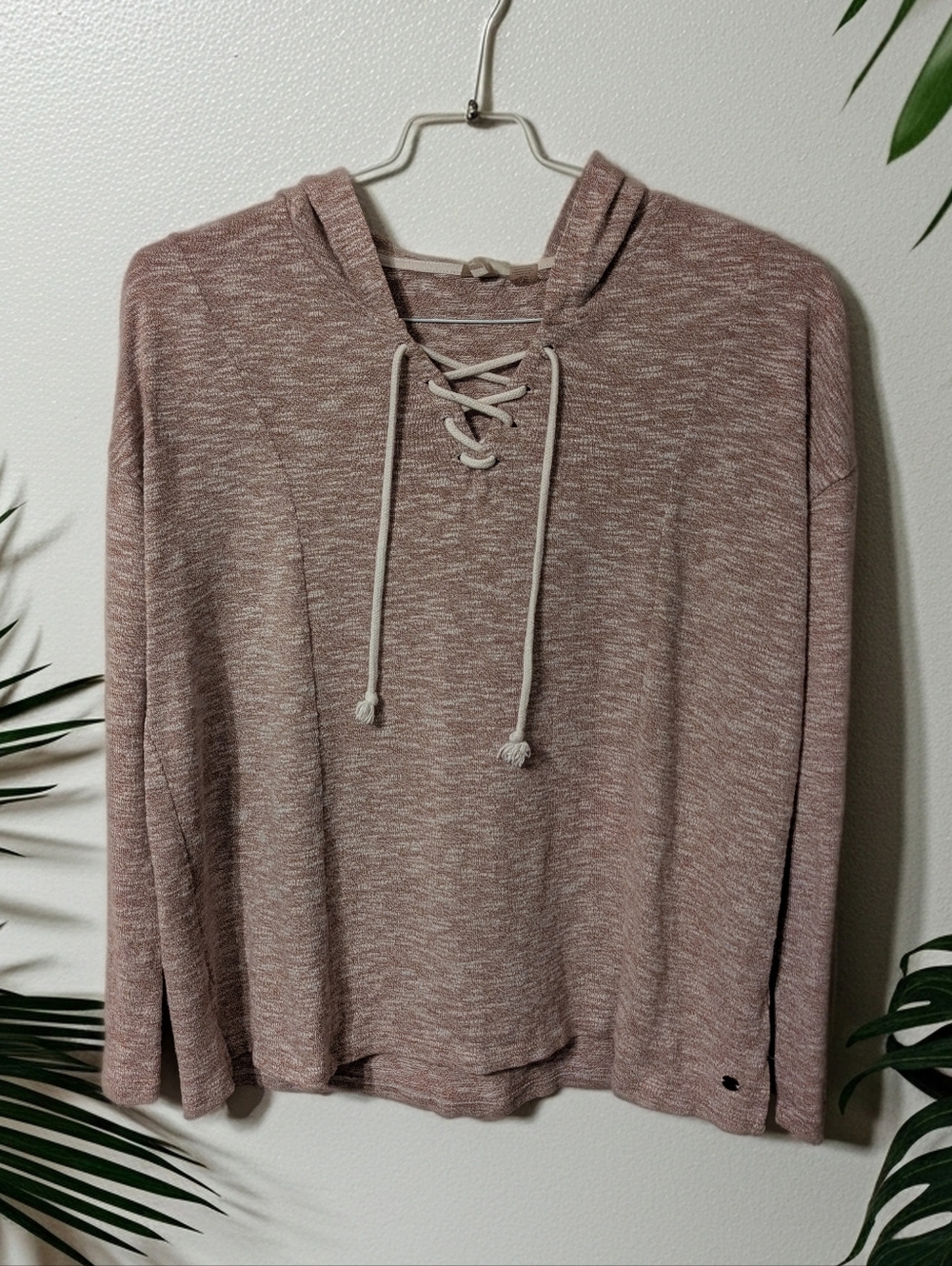 Roxy Beachy Red & Cream Heather Lace Up Hooded Shirt, Size Medium